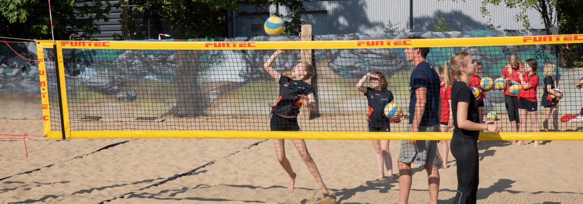 Beachvolleybal Houtrustbeach jeugd